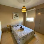 Spacious 3apt Combo, Fast Wifi, 5min Walk To Appartement Larnaca