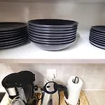 Spacious 3apt Combo, Fast Wifi, 5min Walk To * Larnaca