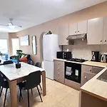 Spacious 3apt Combo, Fast Wifi, 5min Walk To Appartement