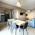 Appartement Spacious 3apt Combo, Fast Wifi, 5min Walk To