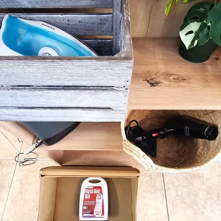 Lejlighed Spacious 3apt Combo, Fast Wifi, 5min Walk To Larnaca