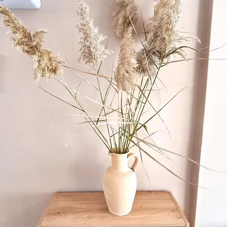 Lejlighed Spacious 3apt Combo, Fast Wifi, 5min Walk To *